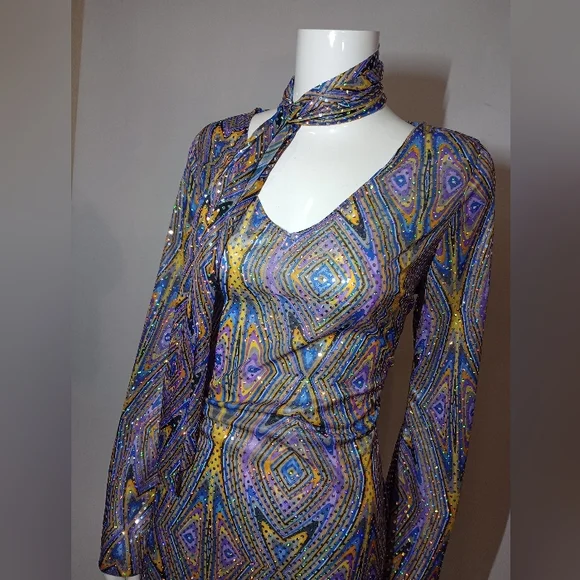 SOLD ON LIVE LONG SLEEVE SEQUIN DRESS - Picture 8 of 8